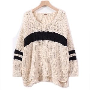 Absolutely stunning Free People sweater. ✨✨